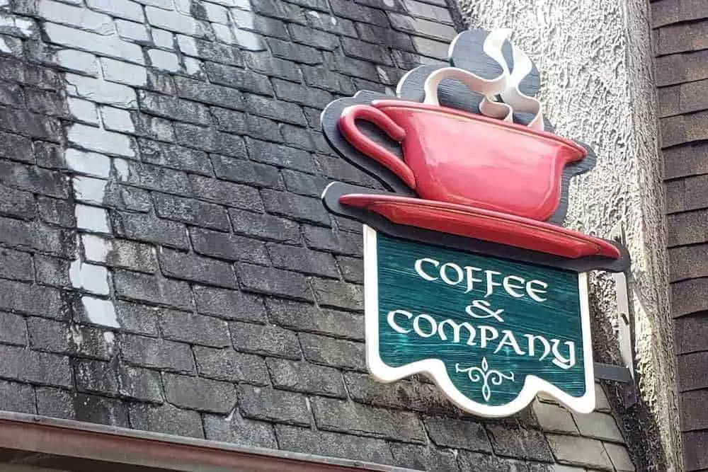4 Coffee Shops in Gatlinburg TN Within Walking Distance of Our Hotel