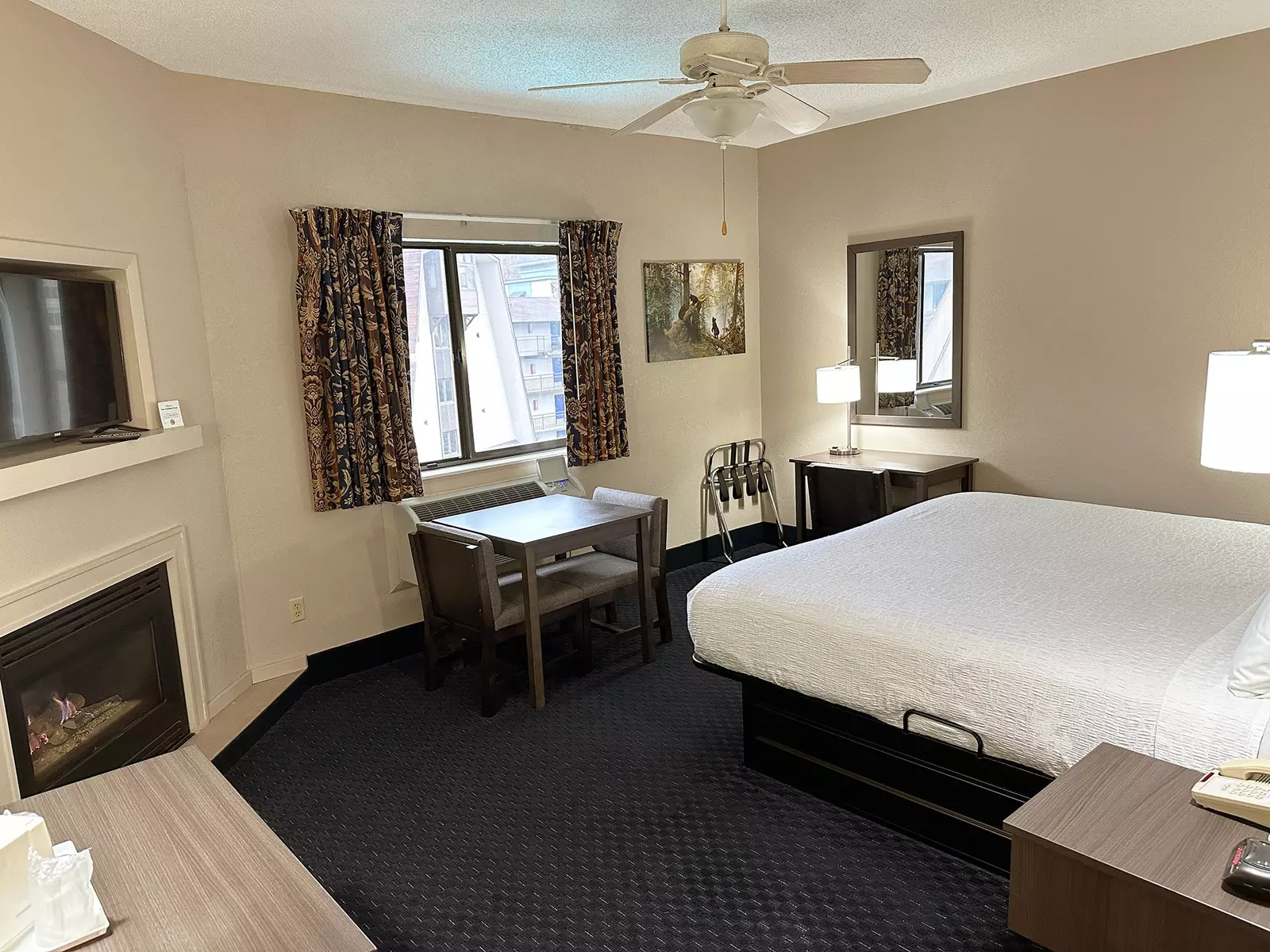 King Club Level Rooms