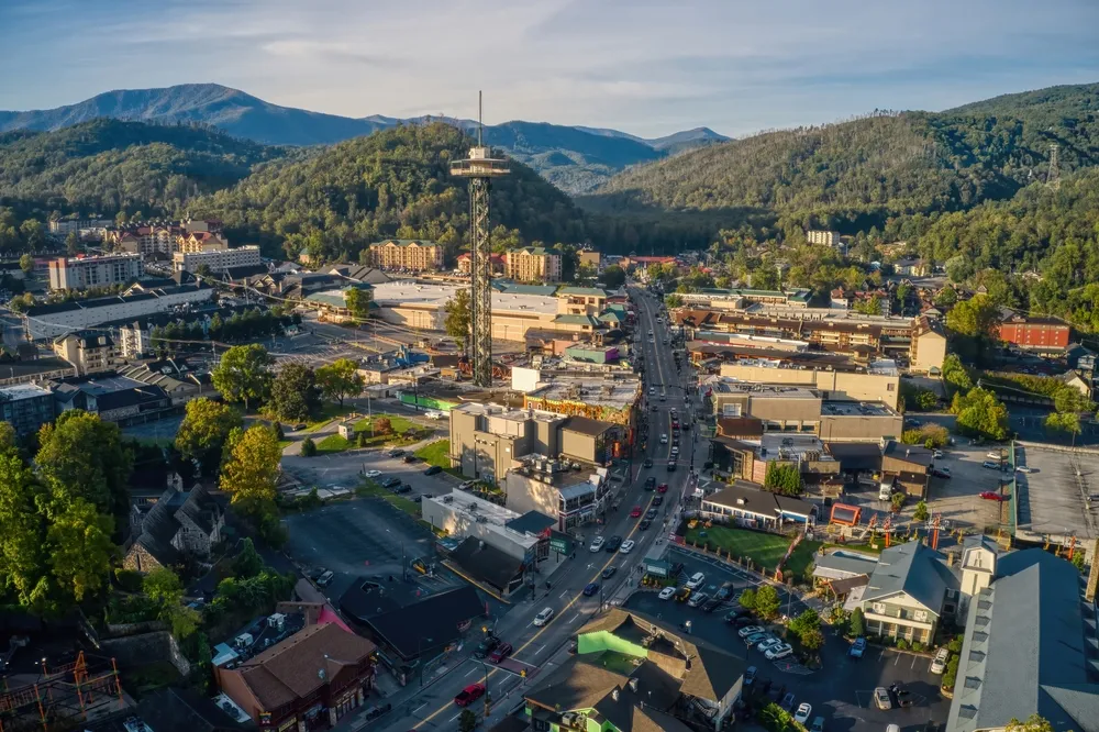 downtown gatlinburg TN free things to do
