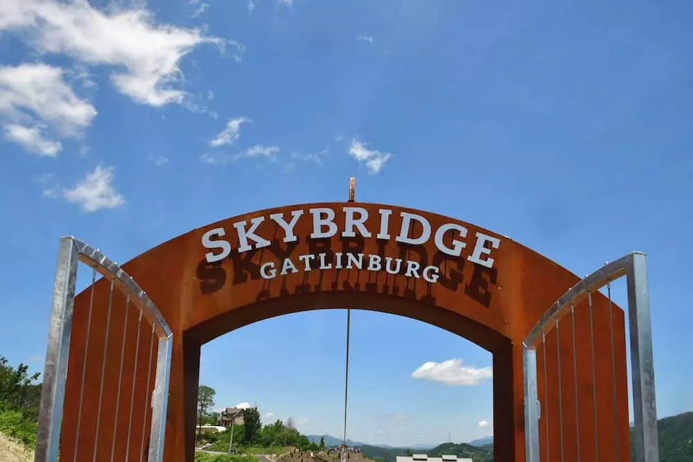 5 Gatlinburg Attractions First-Time Visitors Must Experience