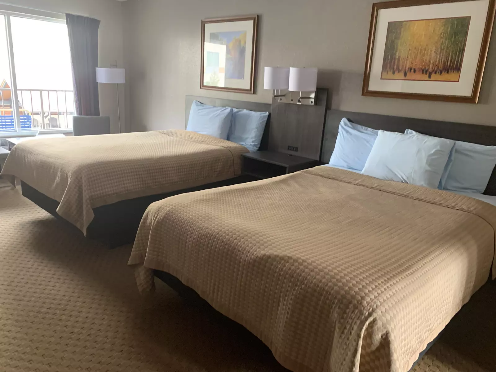 two Queen beds in Courtside Double Queen Room