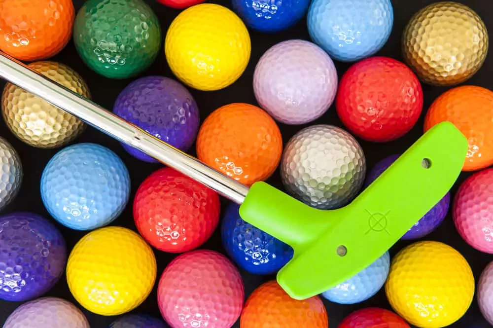Top 3 Places to Play Indoor Mini Golf in Gatlinburg