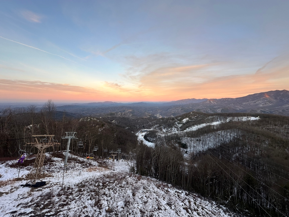 4 Outdoor Gatlinburg Winter Activities You Won’t Want to Miss