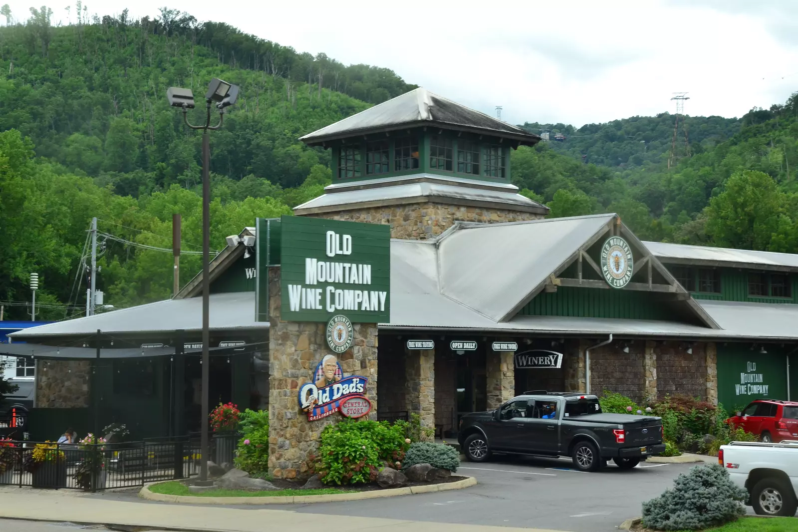 5 Places You Should Go for Wine Tasting in Gatlinburg