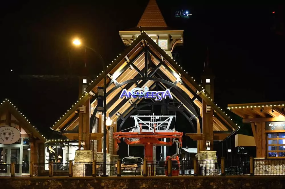 Top 4 Things to Know About Enchanted Christmas at Anakeesta