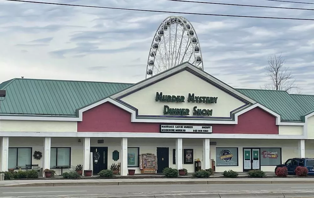 4 Fun Dinner Shows in Pigeon Forge That You Need To Experience